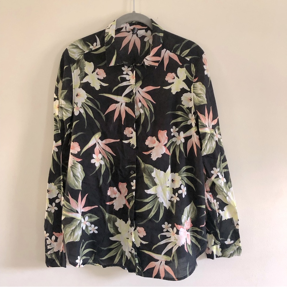 Divided by H&M Hawaiian Blouse